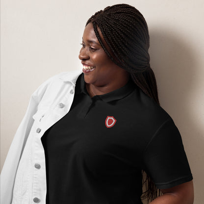 Women’s pique polo shirt.